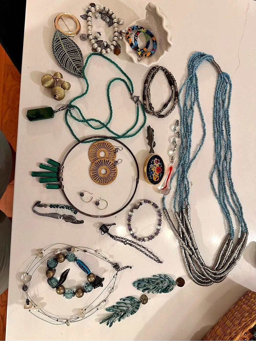 Mixed Costume Jewelry Lot – Necklaces, Bracelets, Earrings, Brooches